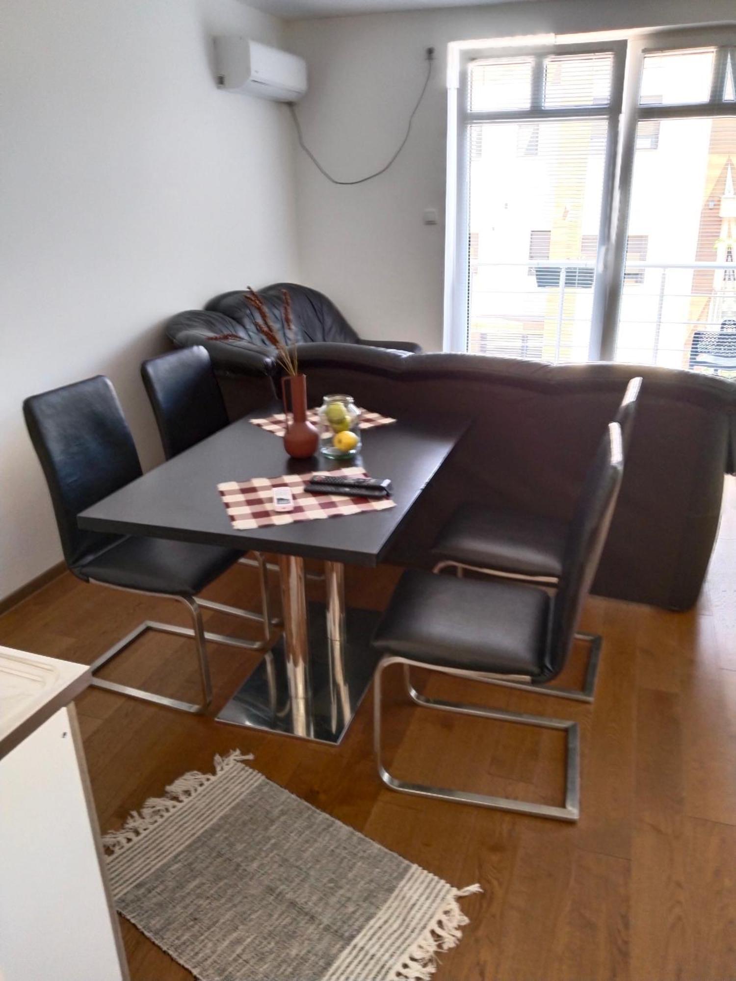 Sandra Apartmani Vrsac Rom bilde
